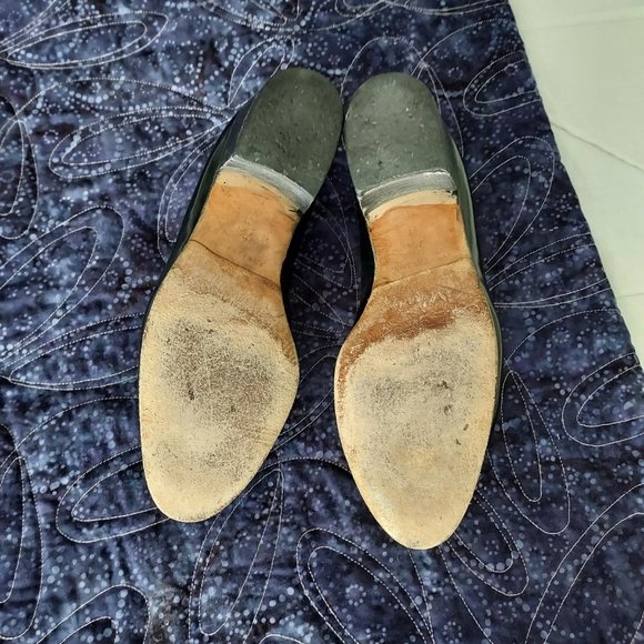 Gently worn Ann Taylor heeled loafers, 7.5 - Picture 5 of 8